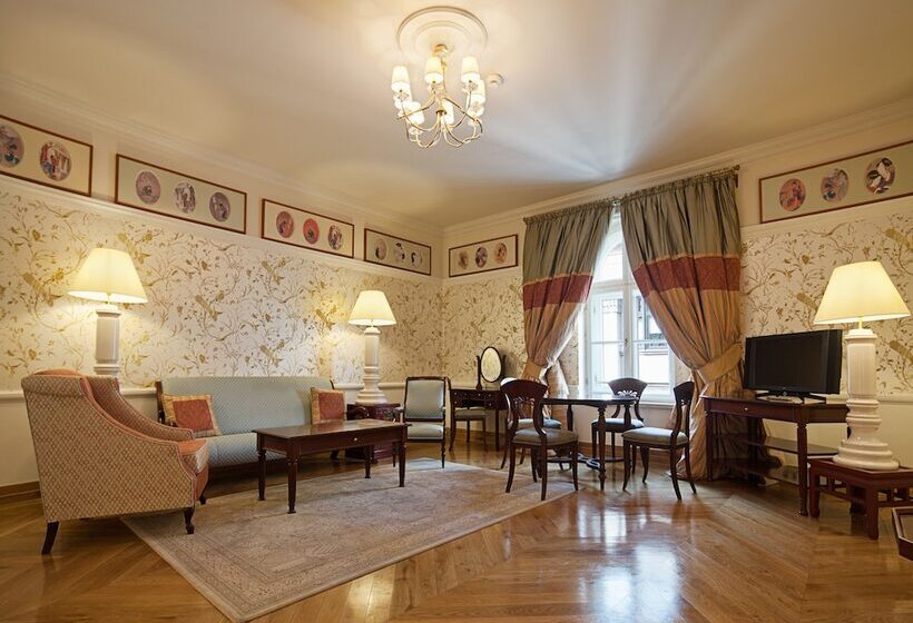Президентский Люкс, The Bonerowski Palace Boutique