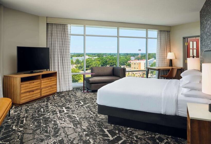 프레지덴셜 스위트, Embassy Suites By Hilton Hampton Convention Center