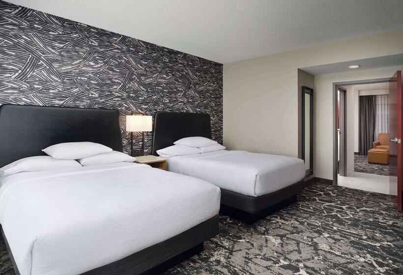 장애인을 위한 스위트, Embassy Suites By Hilton Hampton Convention Center