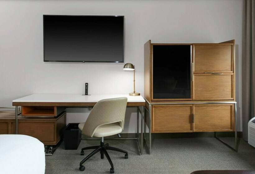Номер Стандарт 2 Двуспальные Кровати, Courtyard By Marriott Thomasville Downtown