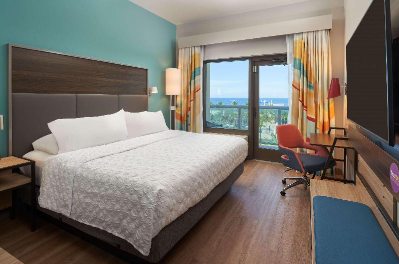 스탠다드 룸 킹사이즈 침대, Tru By Hilton Pompano Beach Pier