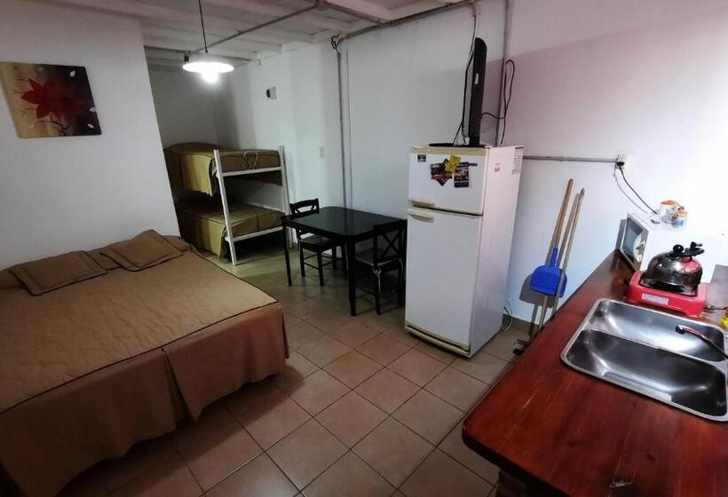 4인용 스탠다드 룸, Rada Tilly Apart