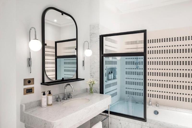 高级客房, Kimpton St Honoré Paris, an Ihg Hotel