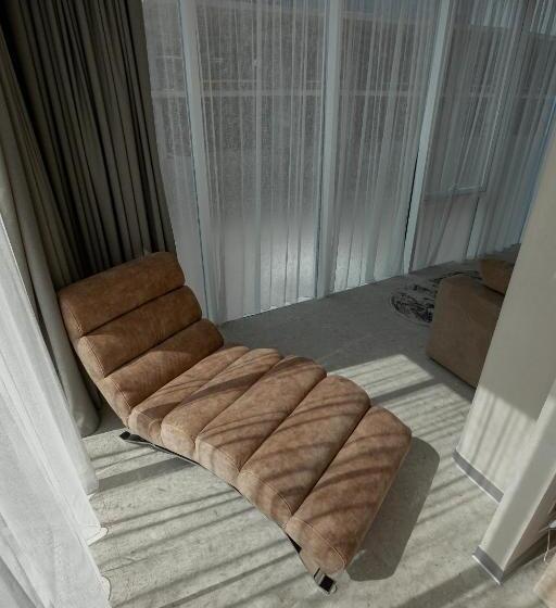 اتاق استاندارد با چشم‌انداز دریا, Marine Residence