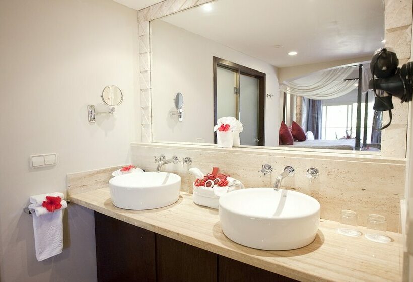 Клубный люкс с видом на море, Majestic Elegance Punta Cana - All Inclusive