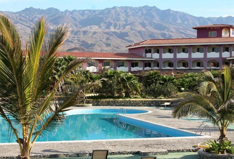 اتاق استاندارد, Santantao Art Resort