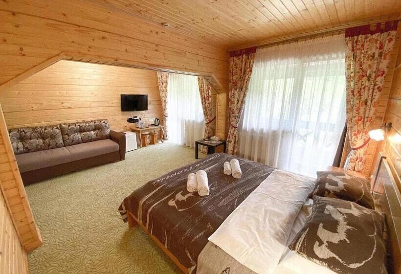 Семейный Номер, Georgiy