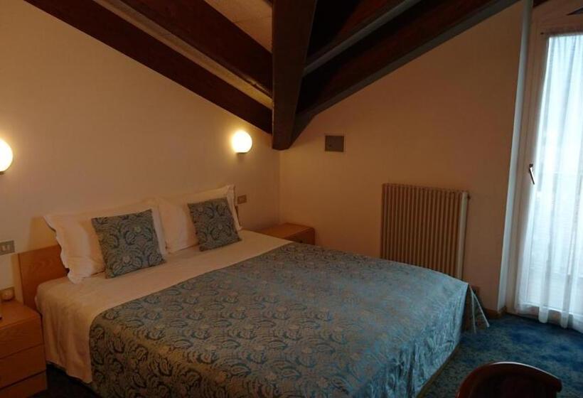 Номер Стандарт, Albergo Stella Alpina