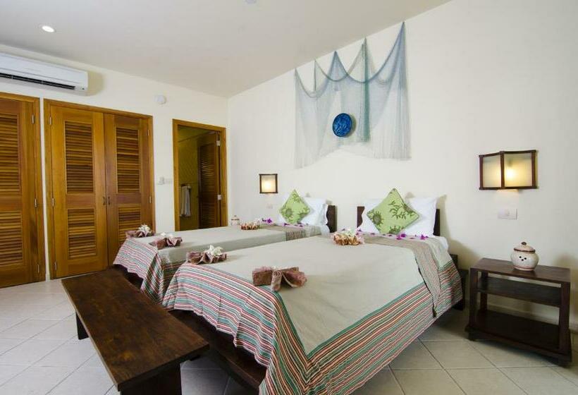 스탠다드 스튜디오 킹침대, Antigua Yacht Club Marina Resort