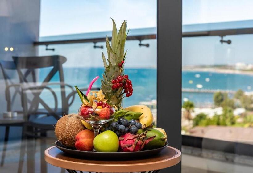 Номер Стандарт Вид на Бассейн, Seaden Quality Resort & Spa Ultra All Inclusive