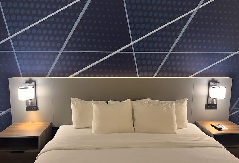 سوییت, Comfort Suites Louisville Airport