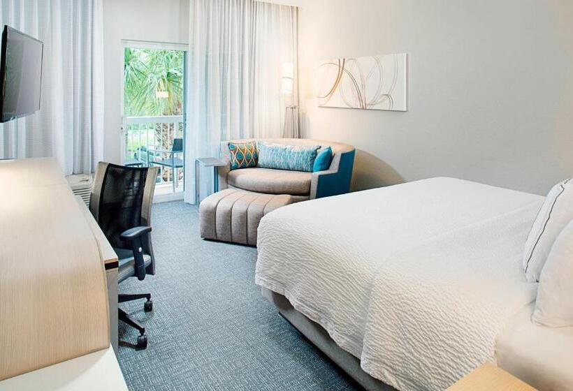 キングサイズベッドのスタンダードルーム, Courtyard By Marriott West Palm Beach Airport