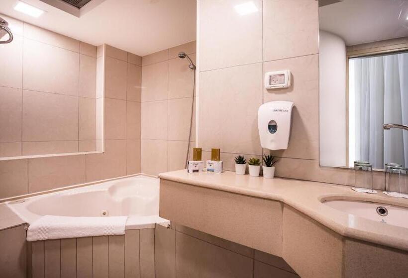 Suite, Satori
