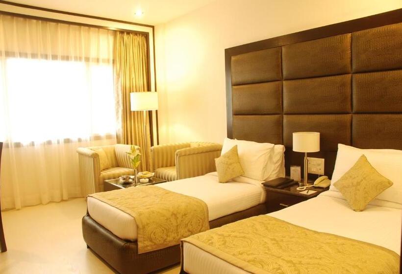标准间, Shanti Palace Mahipalpur