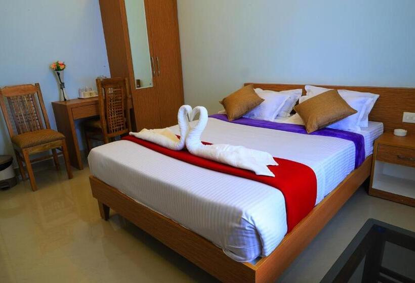 Номер Deluxe, T Homes Thekkady