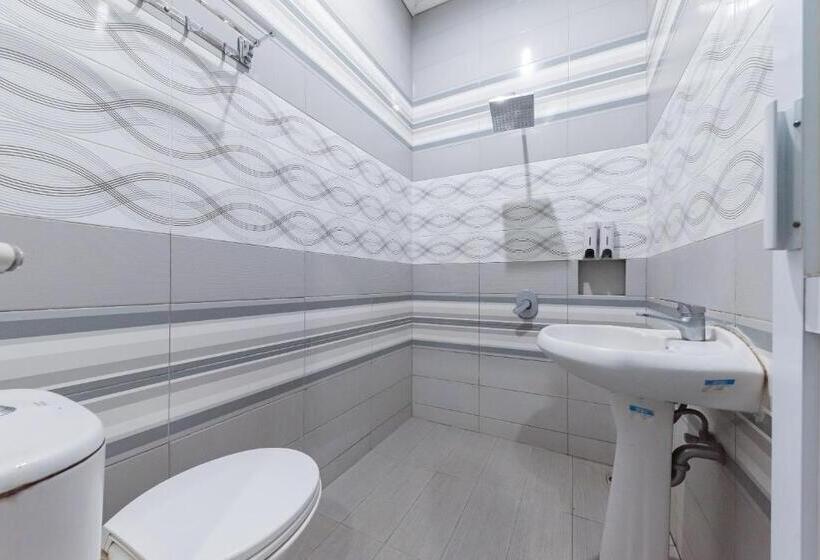 Полулюкс, Reddoorz Resort Premium @ Sangkan Hurip Kuningan