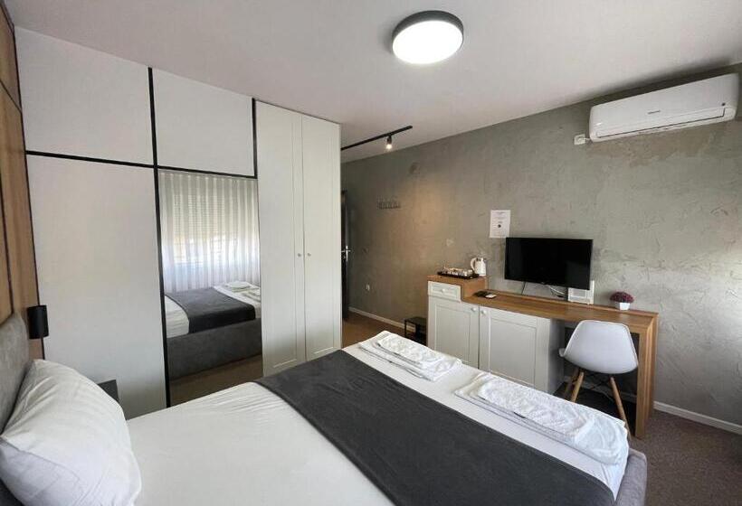 スタンダードルーム, New Prishtina Luxury Rooms