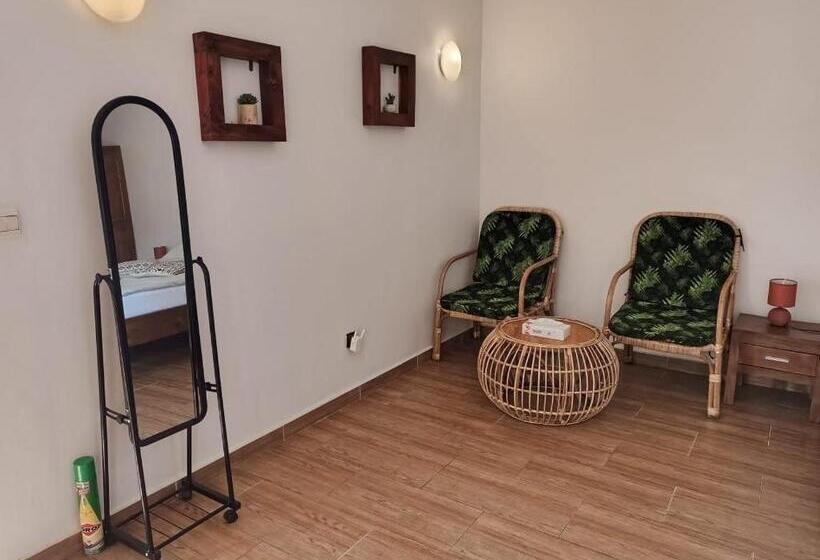 اتاق سوپریور, L'oasis Guesthouse
