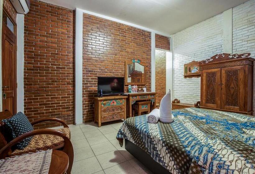 اتاق لوکس, Sekararum Butik Syariah Guesthouse