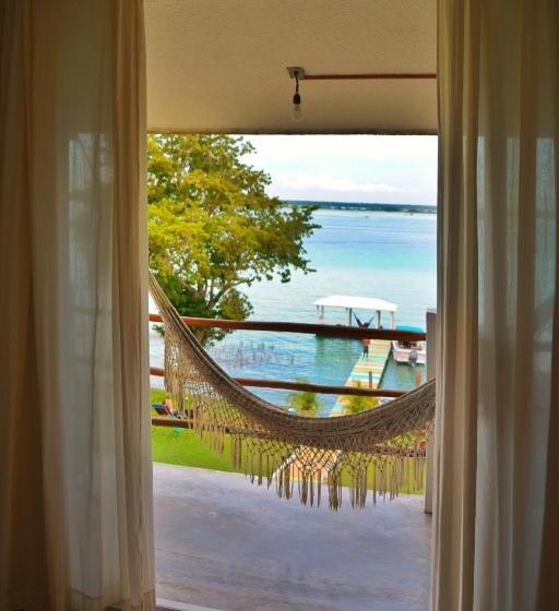 Habitación Deluxe con Balcón, Tropic Bacalar