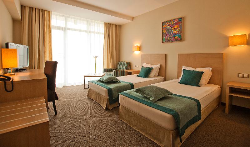 Номер Deluxe, Azalia Beach Hotel Balneo & Spa
