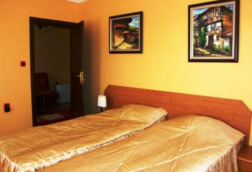 سوییت, Family Hotel Silvestar