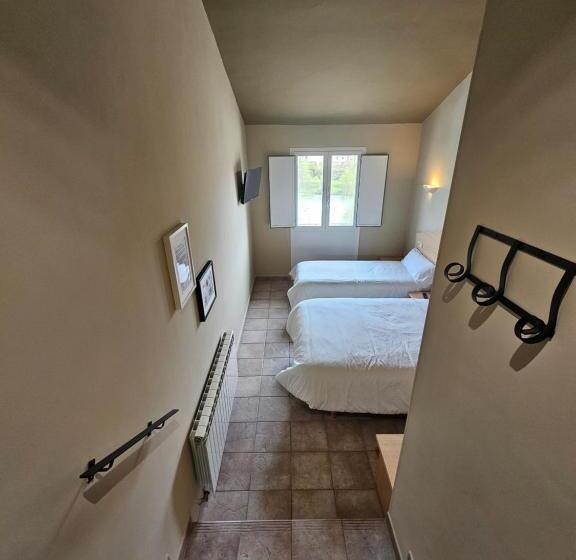 Номер Стандарт Трехместный, Hostal Jp Y Estudios