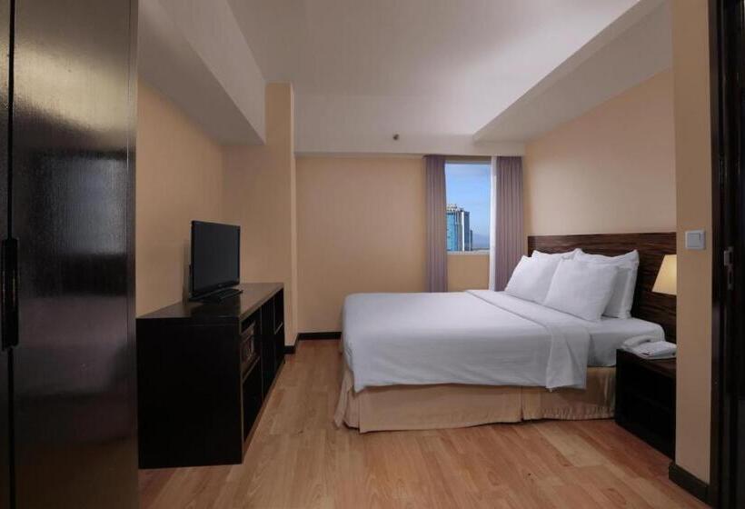 Апартаменты 3 Спальни, Grand Dafam Braga Bandung