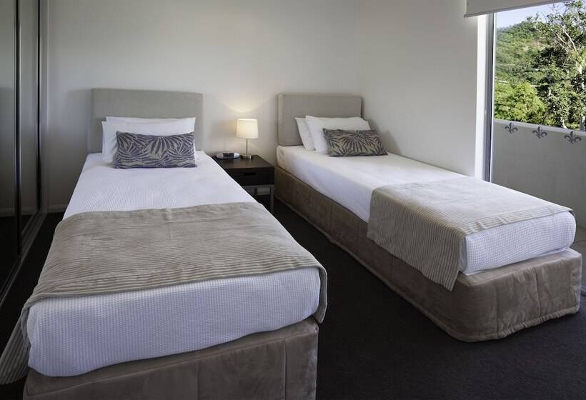 1침실 펜트하우스 아파트, Vue Apartments Trinity Beach