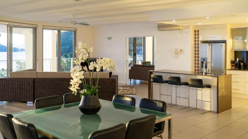 1침실 펜트하우스 아파트, Vue Apartments Trinity Beach