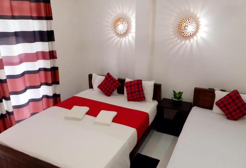 اتاق لوکس, Jasmine White House Restaurant & Spa