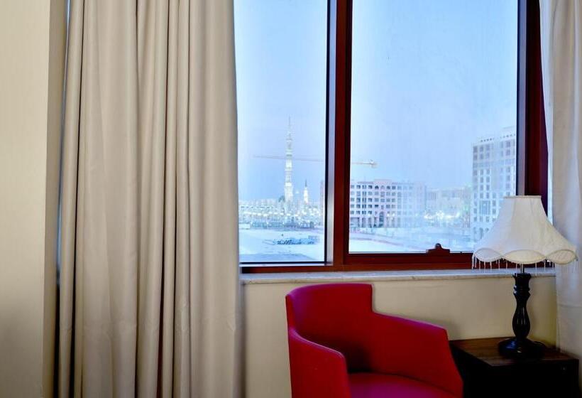Quarto Estandar com Vistas, Hayah Golden