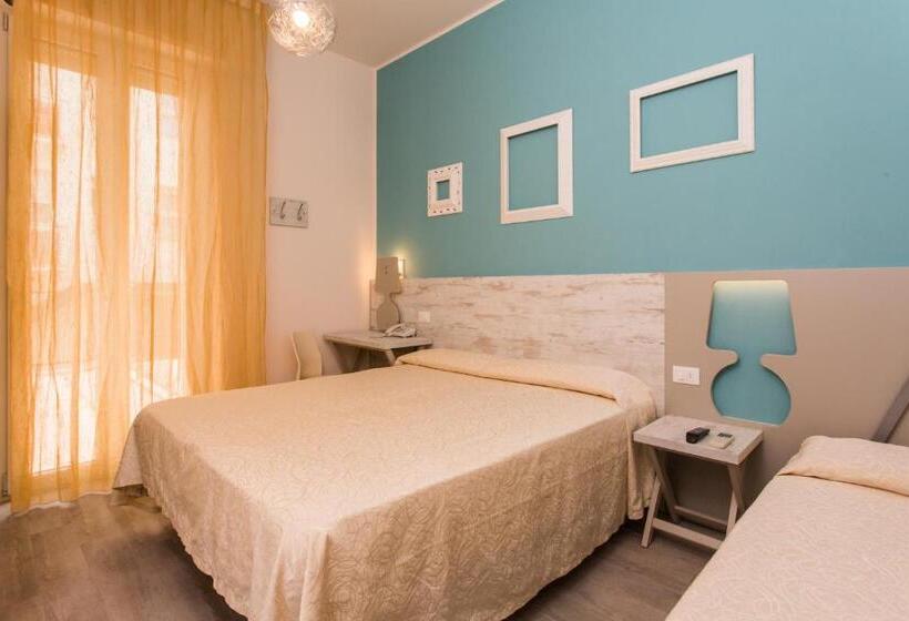 اتاق لوکس, Trieste