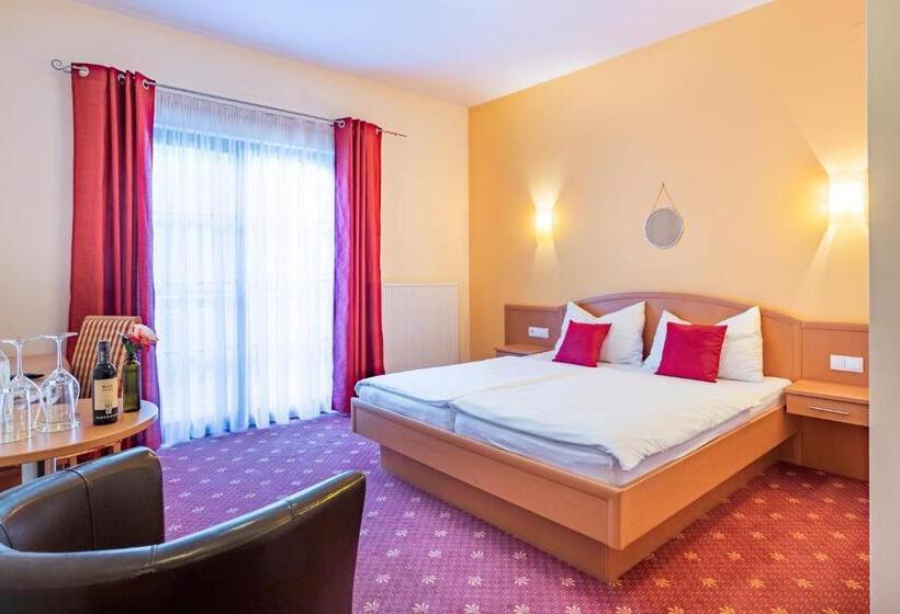 Номер Superior, Das Blaufränkisch Weinhotel & Restaurant