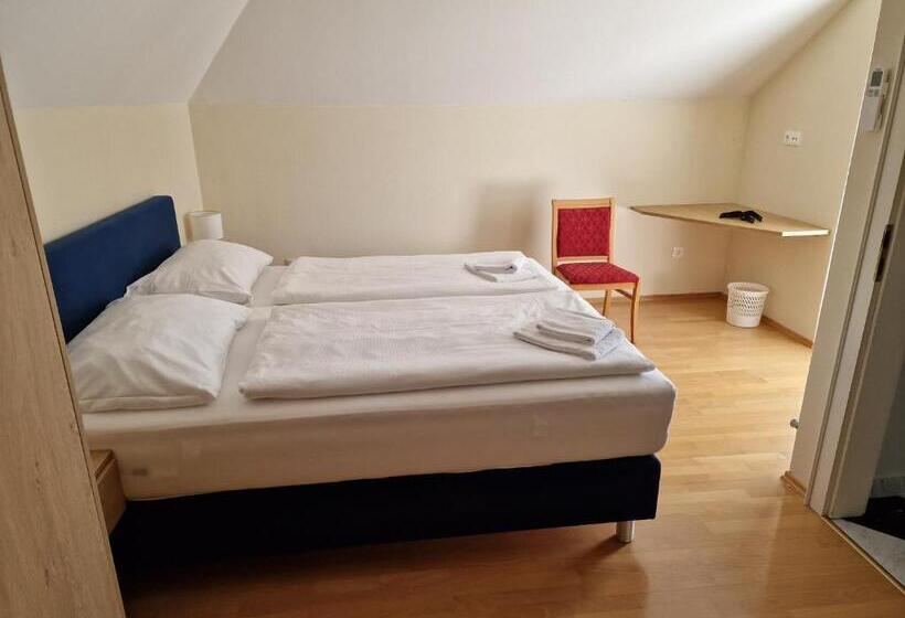 Вилла 3 Спальни, Das Blaufränkisch Weinhotel & Restaurant