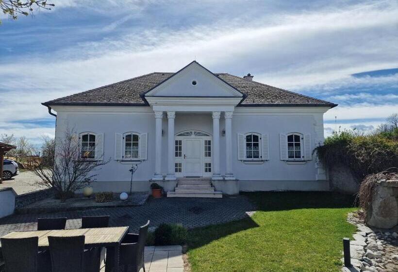 Вилла 3 Спальни, Das Blaufränkisch Weinhotel & Restaurant