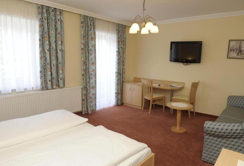 Четырехместный Номер Стандарт, Landhotel Stofflerwirt