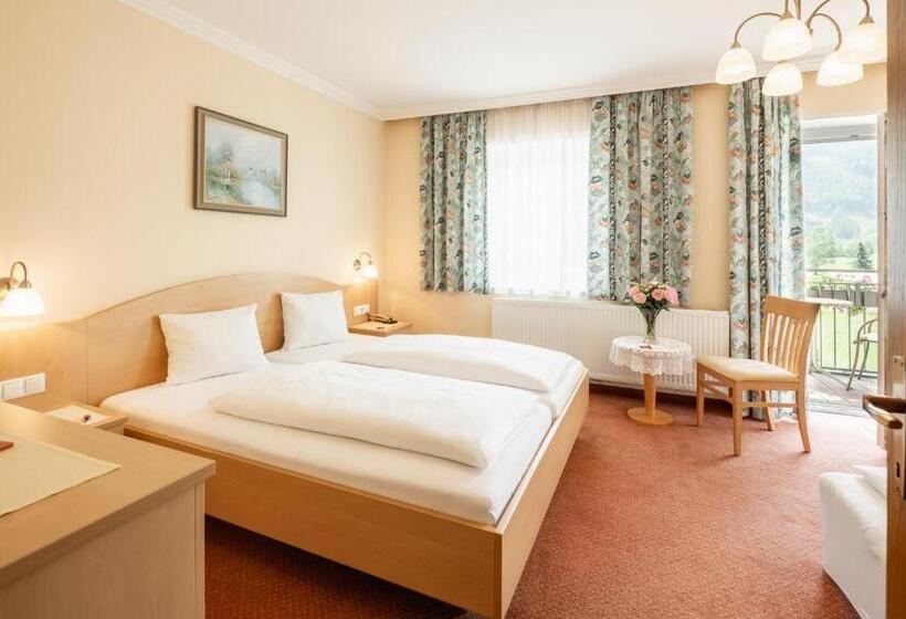 Четырехместный Номер Стандарт, Landhotel Stofflerwirt