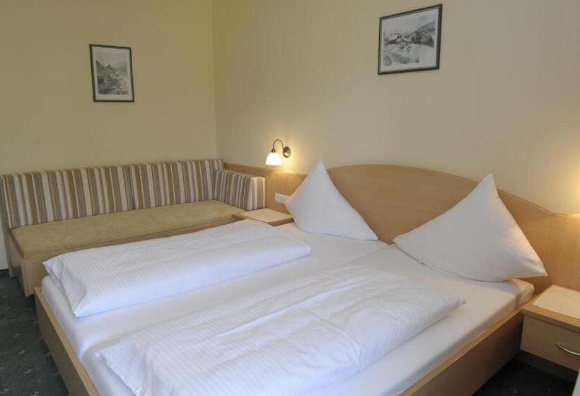 Номер Стандарт Трехместный, Landhotel Stofflerwirt