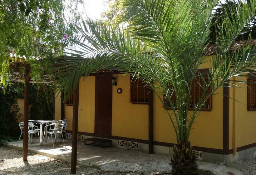 بانگلوی استاندارد, Camping Las Palmeras