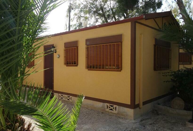 スタンダードバンガロー, Camping Las Palmeras