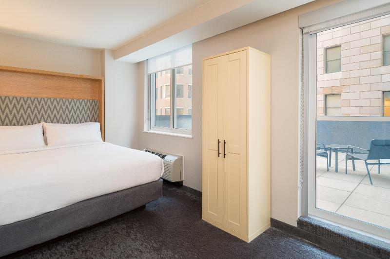 اتاق استاندارد با تخت بزرگ, Holiday Inn Wall Street, An Ihg