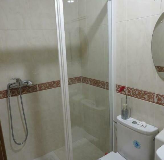 חדר סטנדרט, Toctoc Rooms