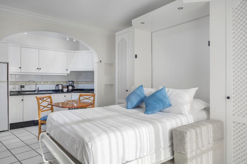 Студия Стандарт, Santa Barbara Golf and Ocean Club