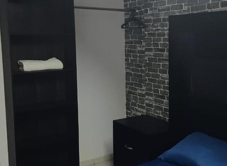 Quarto Economy, El Hostalito Metepec