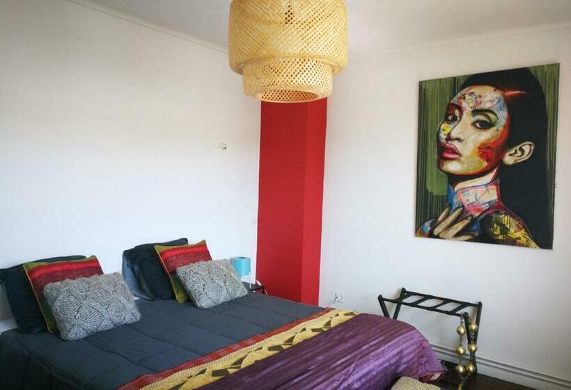 Номер Стандарт Вид на Сад, Chambre D Hote Le Clos Valmont