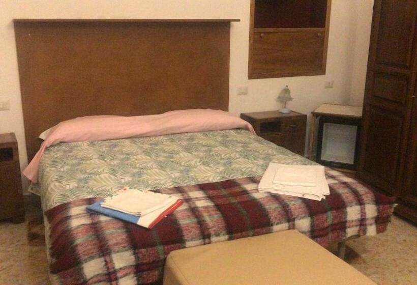Номер Стандарт Трехместный, Il Viandante