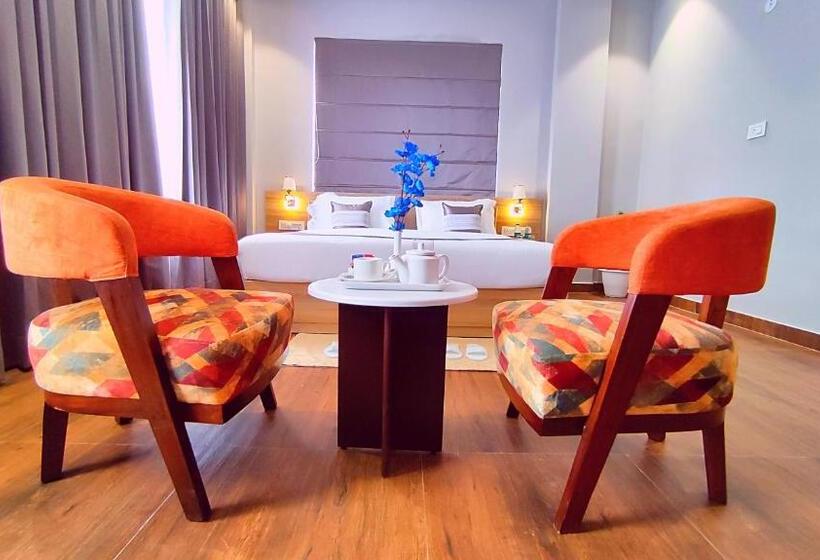 行政三人间, Shrigo Hotel Nathdwara
