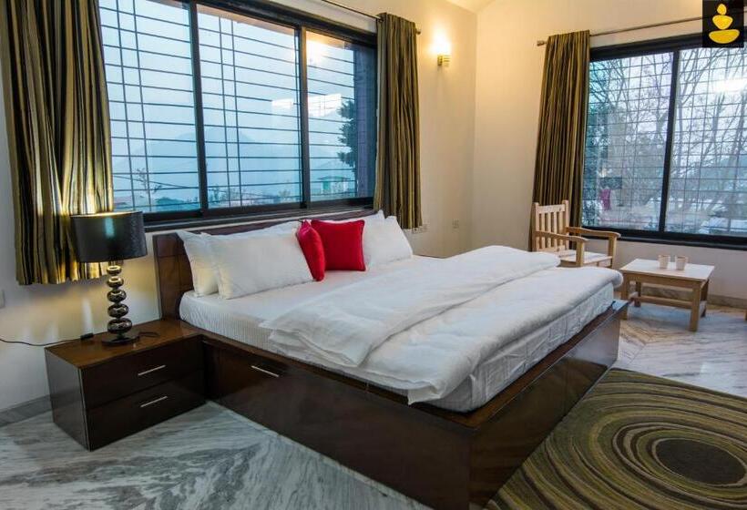 Вилла 1 Спальня, Livingstone 4 Bhk Villa Bhimtal