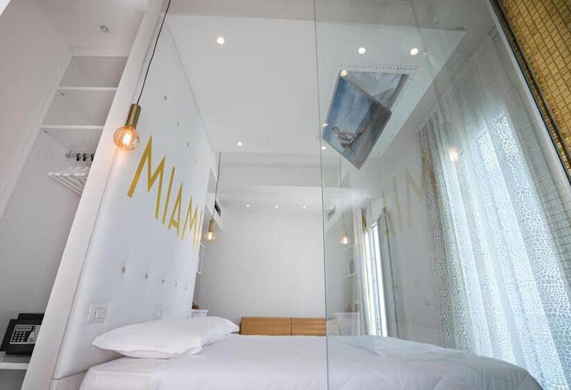 Полулюкс Вид на Море, Miami Suite